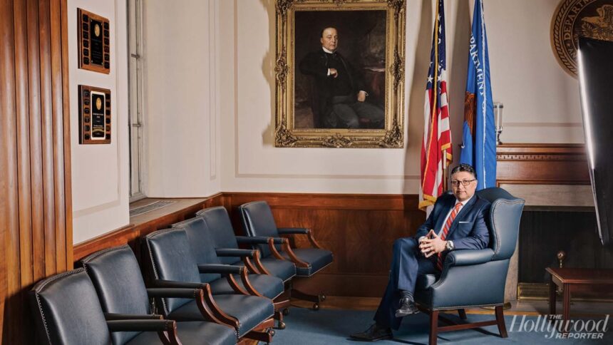 david-ellison-delivered-now-it’s-up-to-makan-delrahim-to-close-the-warner-bros.-deal