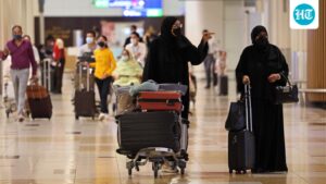 india-issues-a-warning-to-travelers-stranded-in-abu-dhabi-and-dubai:-“in-contact-with-the-uae-authorities”