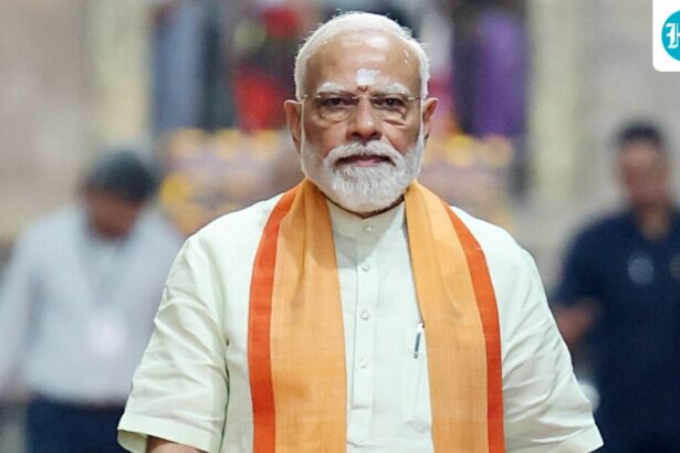 india-stands-in-solidarity-with-the-uae:-prime-minister-modi