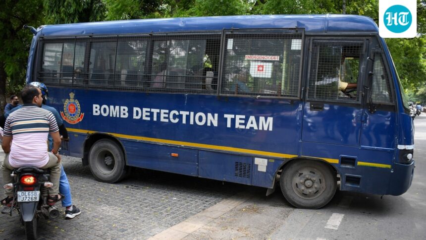 tamil-nadu:-the-passport-office-received-a-false-mail-containing-a-bomb-threat-in-coimbatore