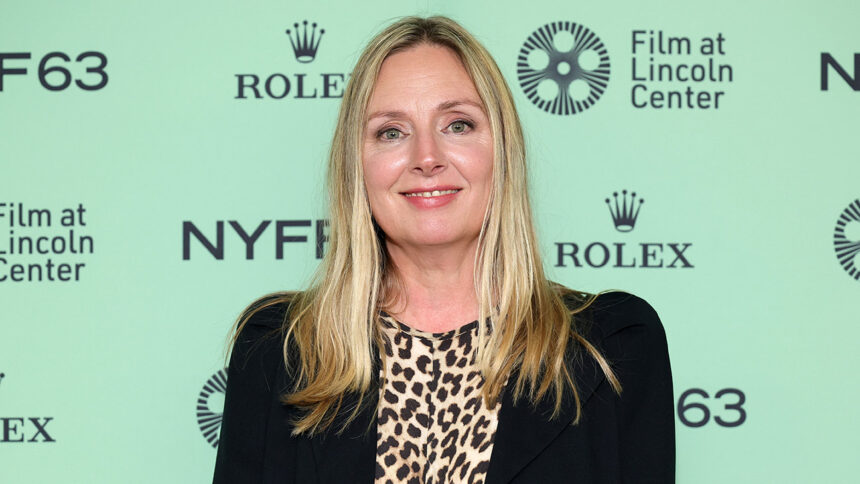 hope-davis-directs-nbc’s-drama-“protection.”