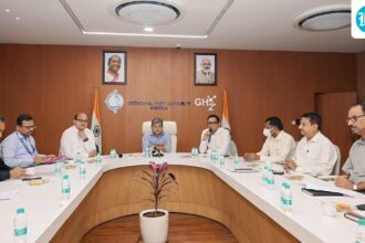 central-government-officials-stopped-work-to-recite-the-‘seva-sankalp’-pledge-for-one-hour