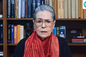 what-does-“waive”-mean?-this-is-explained-as-sonia-gandhi-uses-a-speech-about-the-death-of-iranian-supreme-leader-khamenei