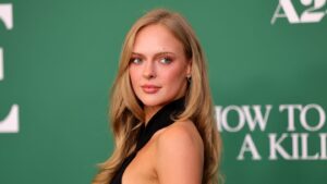 jessica-belkin-is-taking-over-the-‘baywatch’-reboot.