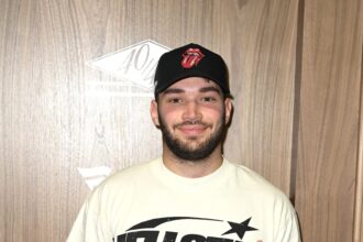 madeleine-ross-cause-of-death:-aden-ross’s-sister,-she-was-36-years-old