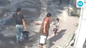 holi-horror:-woman-throws-hot-water-on-her-grandson-because-he-sprayed-color-on-her-|-on-camera