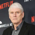 mike-richardson-is-leaving-as-ceo-of-dark-horse-entertainment-after-40-years