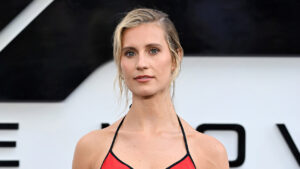 ‘f1′-actress-kallie-cooke-to-star-in-keanu-reeves’-sci-fi-action-film-(exclusive)