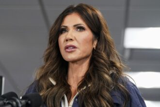 why-did-trump-fire-kristi-noem?-her-response-to-ice,-the-case’s-allegations-and-more