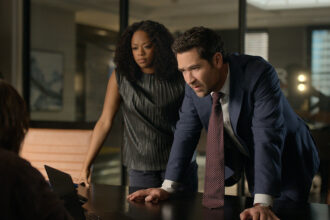 streaming-ratings:-‘lincoln-lawyer’-returns-to-no.-1-with-season-4-premiere