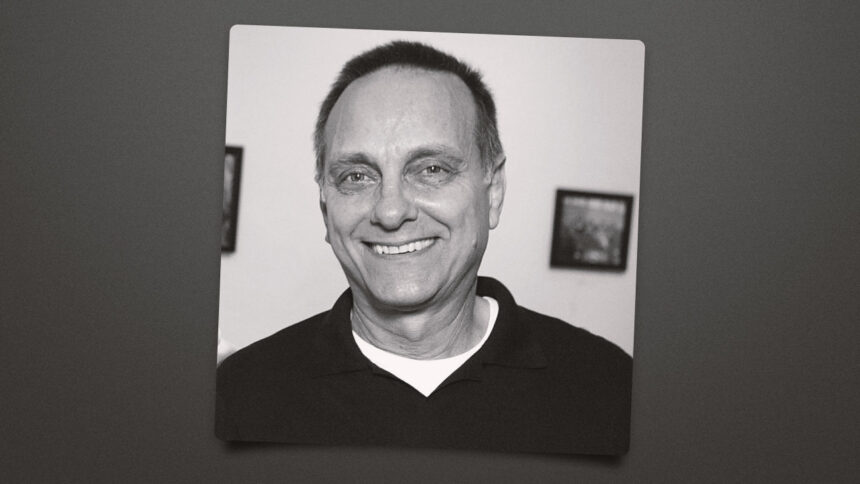 gary-dontzig,-emmy-award-winning-writer-and-producer-of-‘murphy-brown’,-dies-at-79