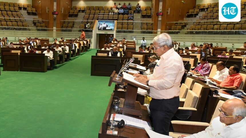 the-rajasthan-assembly-passes-the-disturbed-areas-property-bill-amid-opposition-criticism
