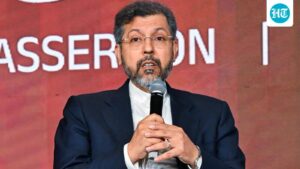 iranian-deputy-foreign-minister:-the-us-sinking-of-iris-dena-will-not-go-unpunished