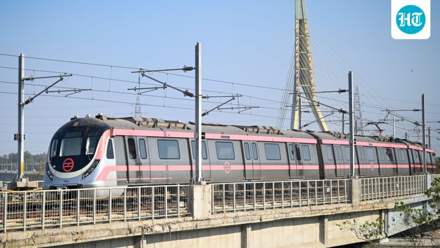 pm-modi-inaugurates-two-corridors-of-new-delhi-metro:-key-details-of-pink-and-purple-line-extension