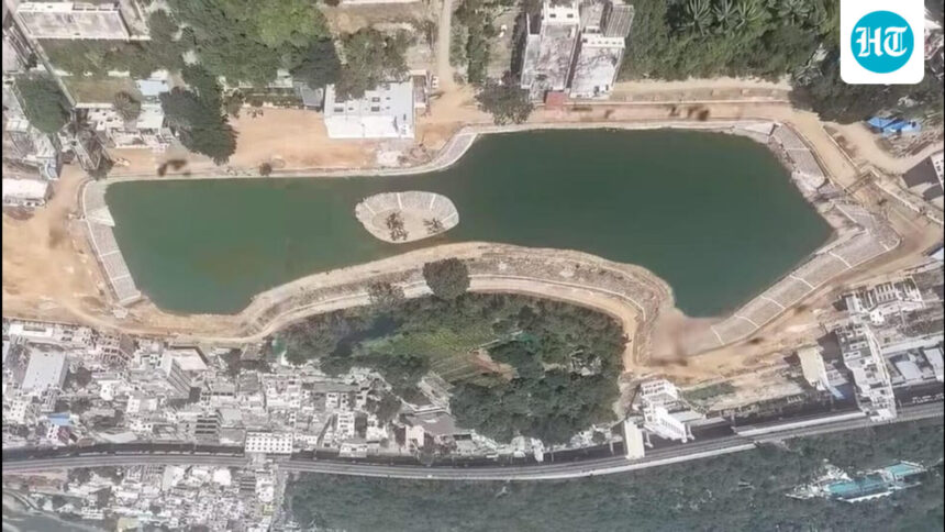 telangana-cm-inaugurates-nizam-era-lake-after-restoration