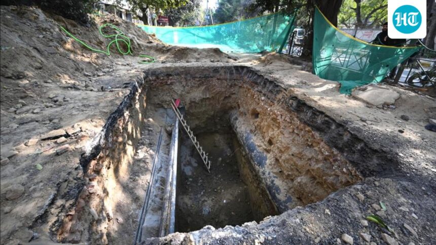 delhi:-main-contractor-in-janakpuri-death-case-detained-after-chase