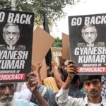 in-video:-central-election-commission-gyanesh-kumar-faces-slogans-of-“return”-and-raises-black-flags-in-kolkata,-bengal