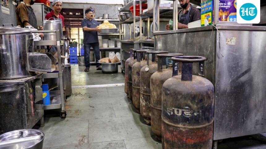 ‘disastrous-shutdown’:-restaurants-in-fear,-government-prioritizes-household-lpg-supplies-as-india-faces-ripples-from-west-asia-war