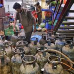 abroad,-bengaluru’s-famous-dosas-are-bearing-the-brunt:-lpg-shortage-fears-are-hitting-restaurants-across-india