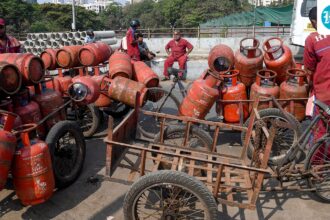 delhi-hc-canteen-has-stopped-serving-main-course,-due-to-‘unavailability’-of-lpg-cylinders