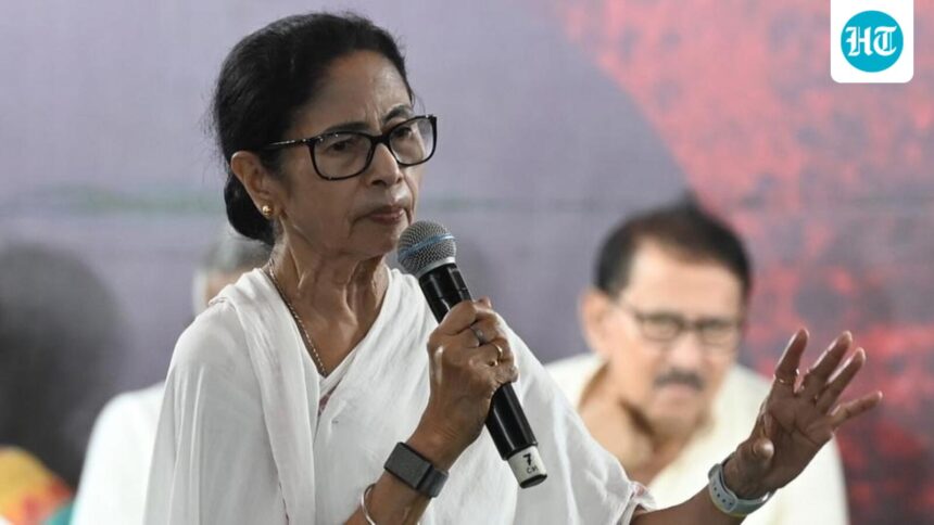 mamata-banerjee-targets-pm-modi-over-lpg-price-hike,-announces-rally-in-kolkata