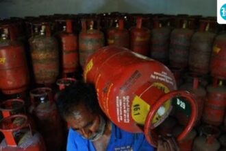 the-government-says-the-conflict-in-west-asia-affects-25%-of-india’s-natural-gas-imports