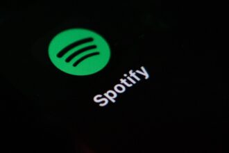artists-from-75-different-countries-made-at-least-$500,000-on-spotify-last-year