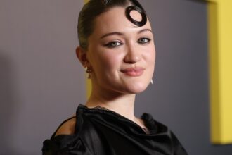 “pitt’s-isa-briones-joins-‘just-in-time’-on-broadway-(exclusive)”