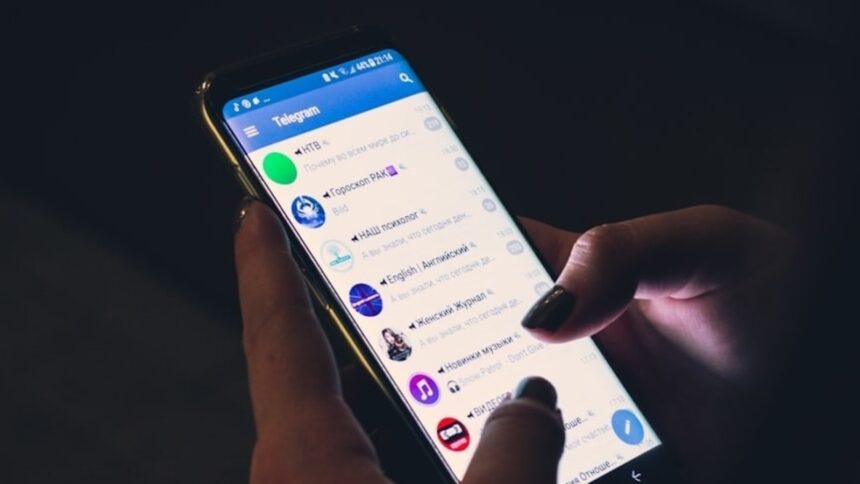 the-center-issues-notice-to-telegram-to-remove-pirated-content-after-receiving-complaints-from-ott-platforms-within-3-hours