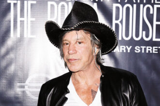 mickey-rourke-has-officially-been-evicted-from-a-los-angeles-home-after-renting-out-$60,000