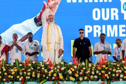 prime-minister-modi-inaugurated-projects-worth-over-rs-10,000-lakh-in-kerala