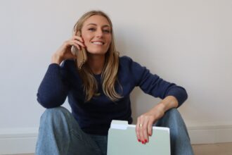 new-podcast-from-elite-recruitment-consultant-megan-grimm-will-feature-interviews-with-stars-and-their-personal-assistants-(exclusively)