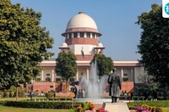 sc-asks-netaji’s-daughter-to-move-court-herself-to-return-ashes-from-japan