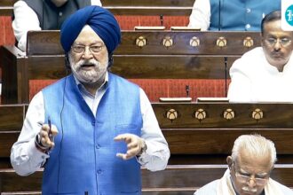 ‘there-is-no-fuel-shortage’:-energy-minister-hardeep-puri-asserts-amid-the-closure-of-the-strait-of-hormuz