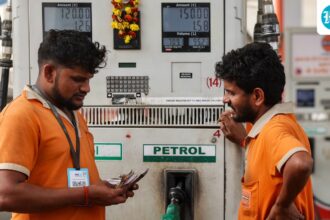 report:-high-oil-prices-amid-the-us-iran-war-may-affect-india’s-weak-economy