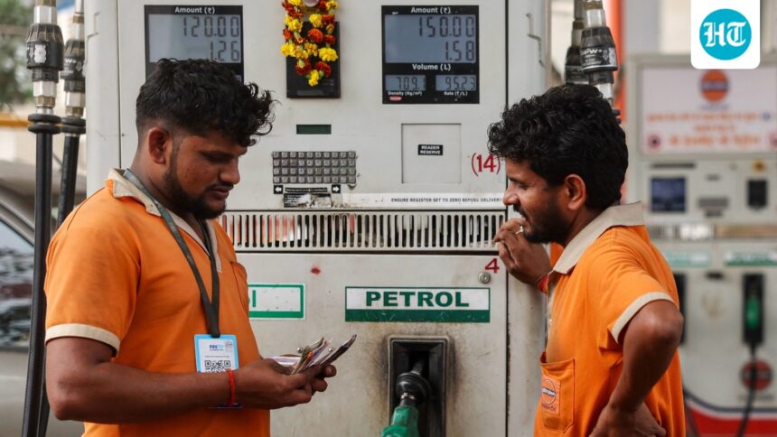 report:-high-oil-prices-amid-the-us-iran-war-may-affect-india’s-weak-economy