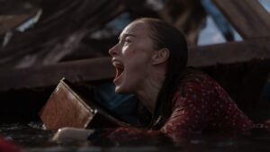 phoebe-dynevor’s-shark-movie-gets-a-new-title,-and-it’s-the-first-trailer-since-its-release-on-netflix