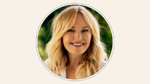 malin-akerman-receives-the-women-in-entertainment-canada-award-from-the-hollywood-reporter
