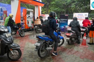 petrol-and-diesel-prices-today:-check-fuel-prices-by-city-in-delhi,-mumbai-and-bengaluru