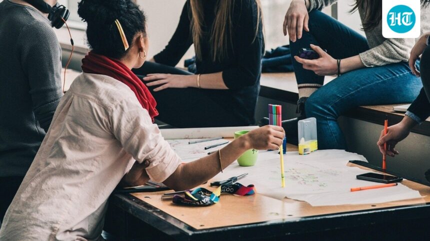 ‘women-will-be-asked-to-sit-at-home’:-sc-says-mandatory-menstrual-leaves-will-hamper-careers