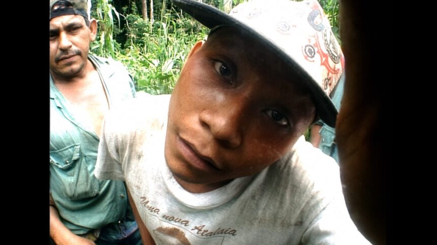 ‘amazomania’-revisits-decades-old-film-about-first-contact-with-brazil’s-corobo-tribe-and-‘the-white-man’s-gaze’