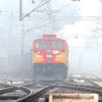 a-nagpur-bound-express-train-derailed-in-mp,-and-a-major-tragedy-was-averted-due-to-the-vigilance-of-the-driver