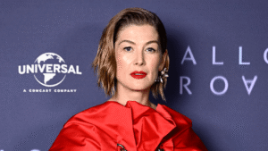 rosamund-pike-fears-‘doom’-could-be-the-end-of-her-career:-‘it-was-a-disaster’