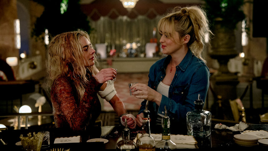 ‘ready-or-not-2:-i’m-coming’-review:-samara-weaving-and-sarah-michelle-gellar-in-a-sequel-that-can’t-conjure-the-dark-magic-of-the-original