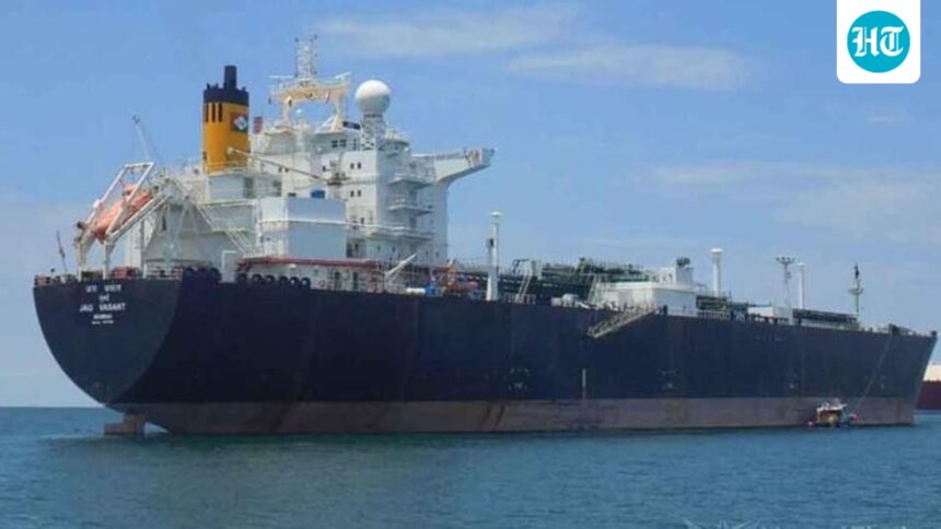 two-lpg-ships-from-the-uae-and-an-oil-tanker-from-saudi-arabia-head-to-india-to-fill-the-supply-gap.