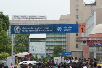 harish-rana,-the-first-to-allow-passive-euthanasia-in-india,-dies-at-aiims
