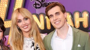 is-cody-linley-married-or-dating-anyone?-update-on-the-‘hannah-montana’-star-today