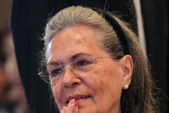 sonia-gandhi-has-been-admitted-to-ganga-ram-hospital-in-delhi,-and-her-condition-is-being-monitored