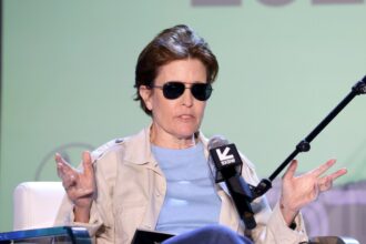 kara-swisher-will-cut-her-ties-with-cnn-if-ellisons-takes-over