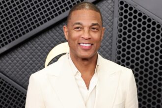 don-lemon-honored-at-the-elizabeth-taylor-aids-foundation-dinner-in-new-york